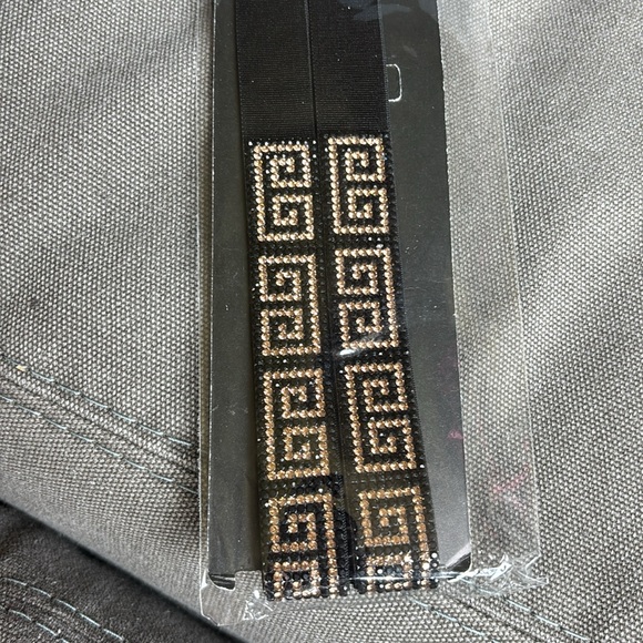 Jacqueline Kent Black and Gold Bra Straps - Picture 4 of 5